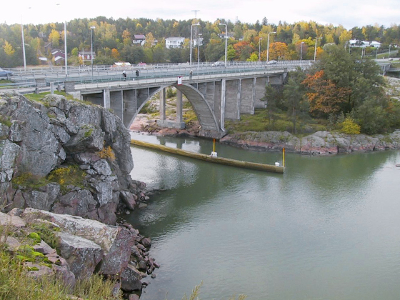 Ukko-Pekan ja Naantalinsalmen sillat, Naantali