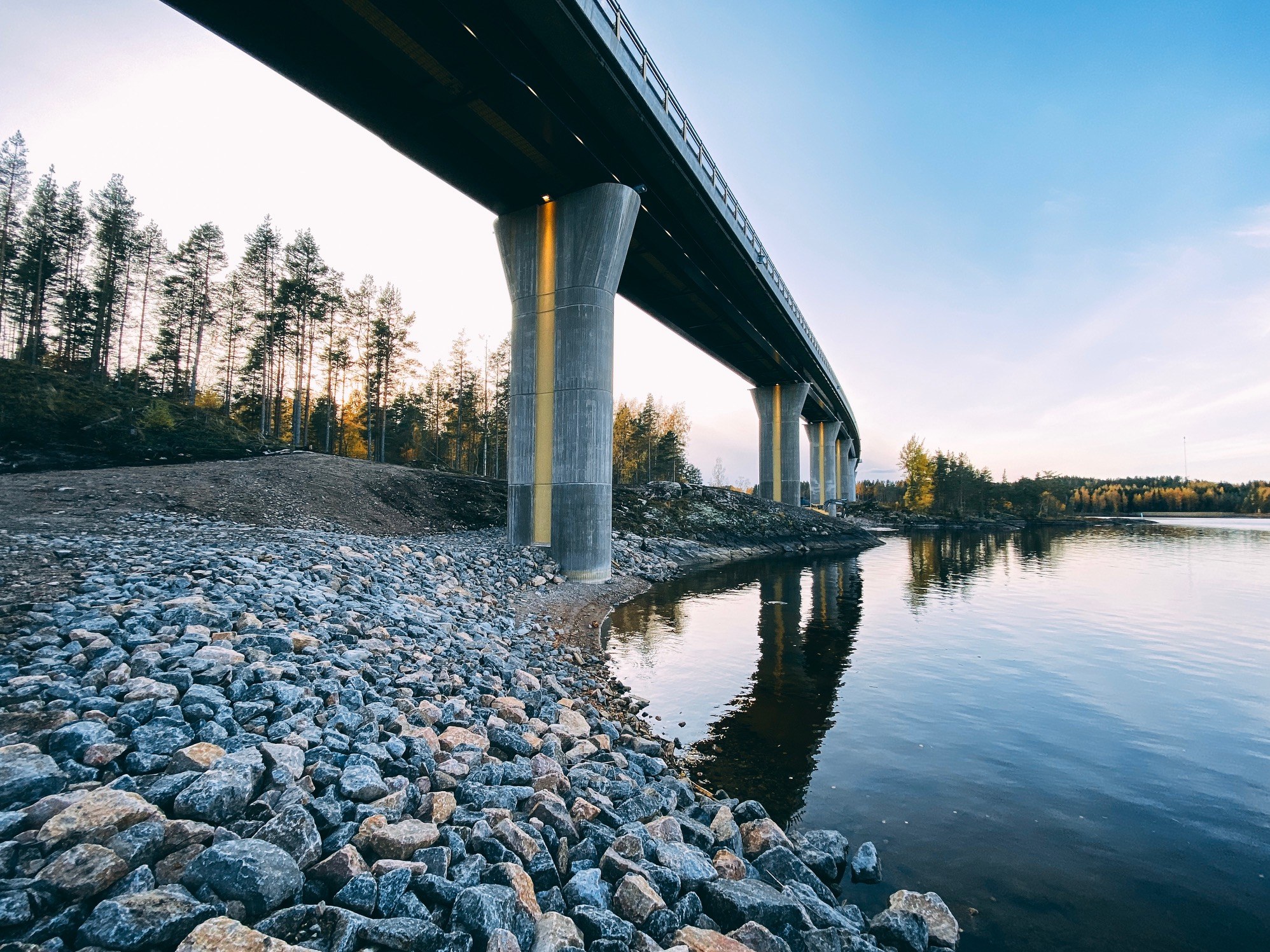 Vekaransalmen silta.