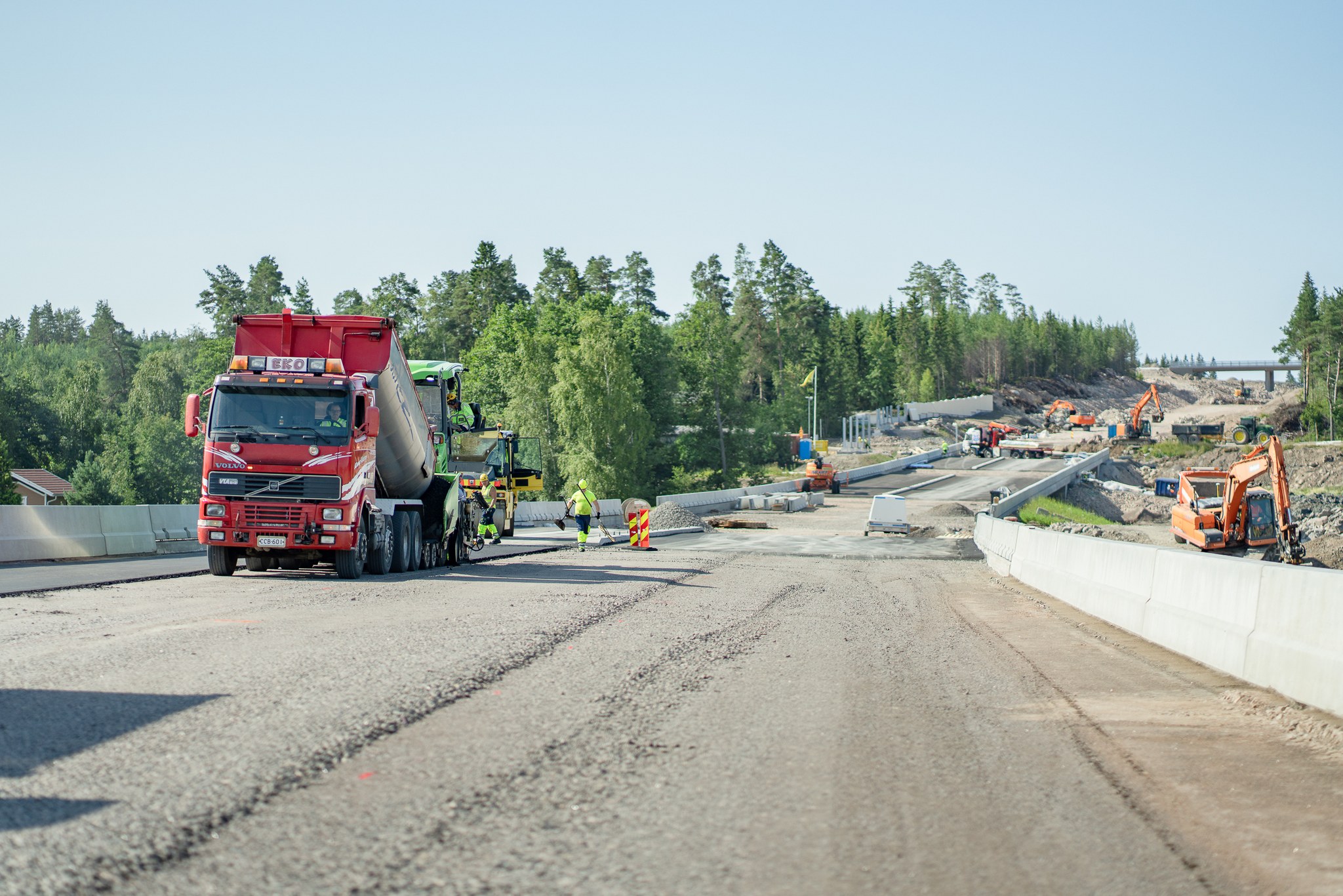 Tietyömaa kesällä.