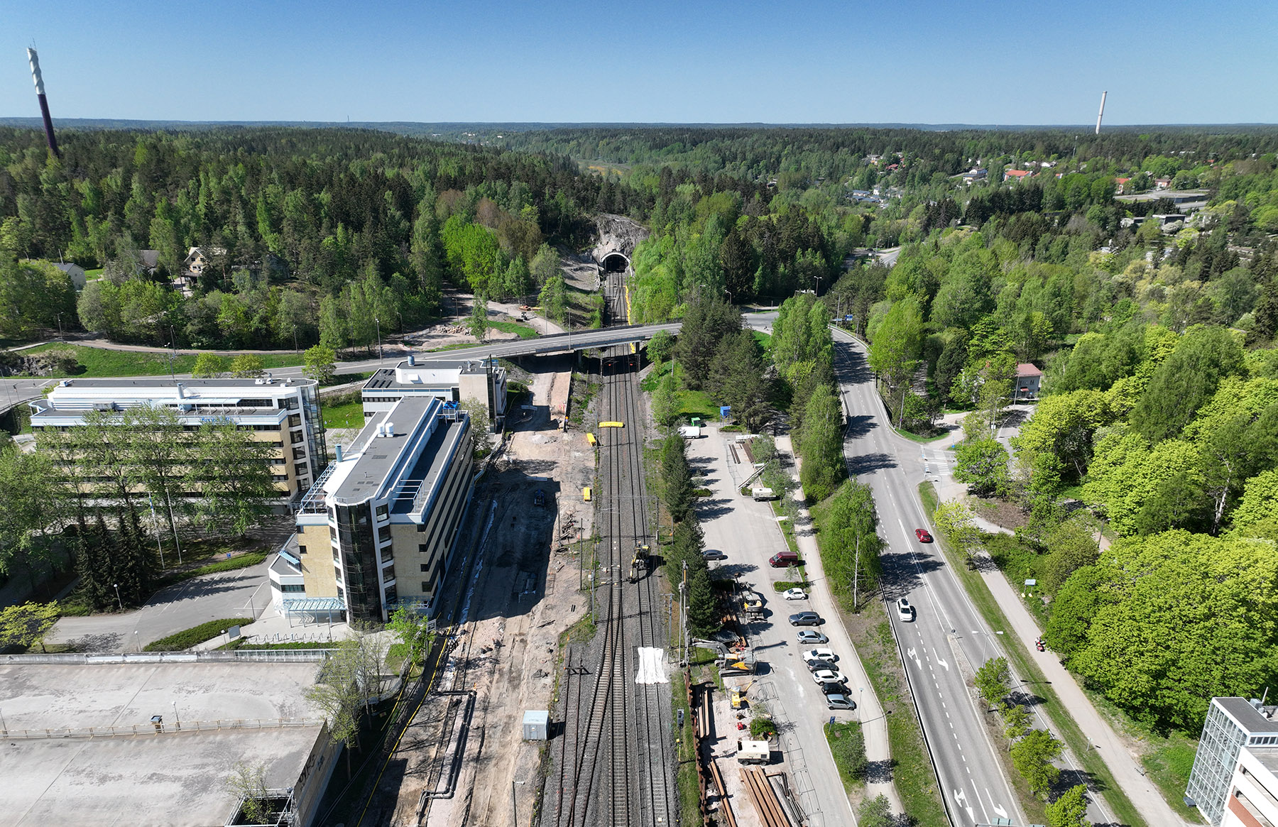 Espoon kaupunkiradan työmaa kuvattuna yläilmoista dronella.