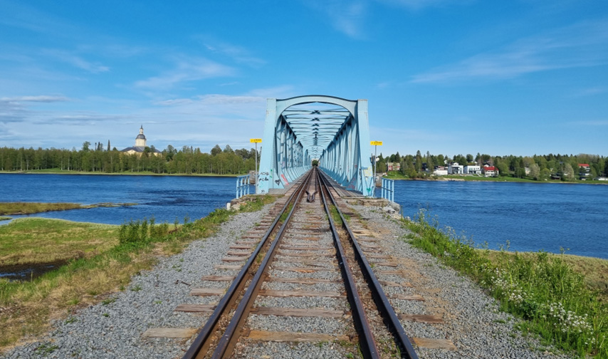 Tornio-Haaparanta-radan ratasilta.