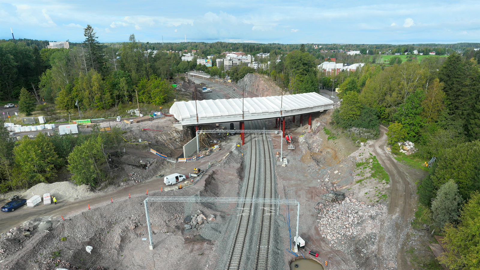 Kirkkojärventien silta.
