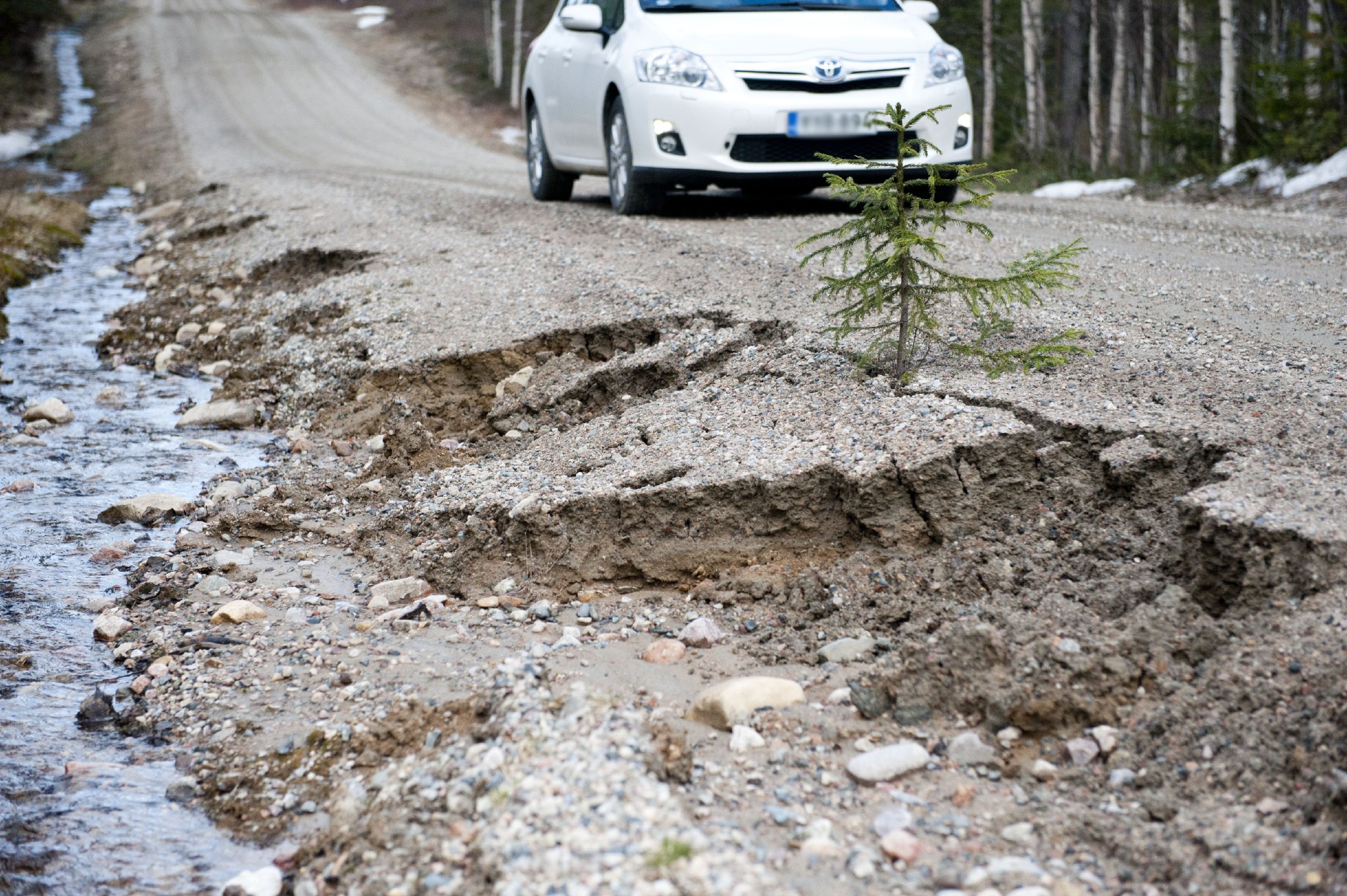 Kelirikkoinen soratie