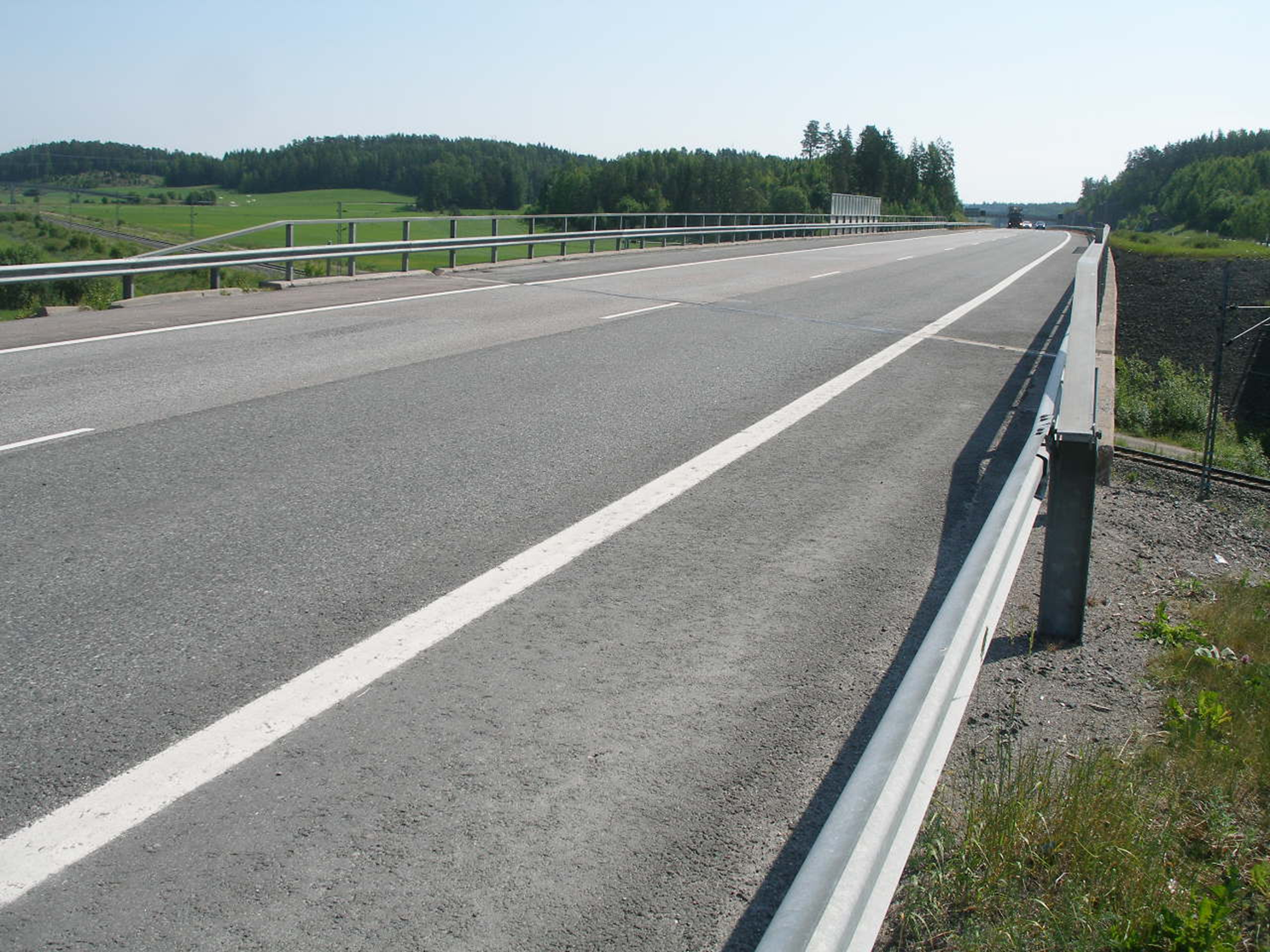 Kuvassa Vehkamäen risteyssillat.