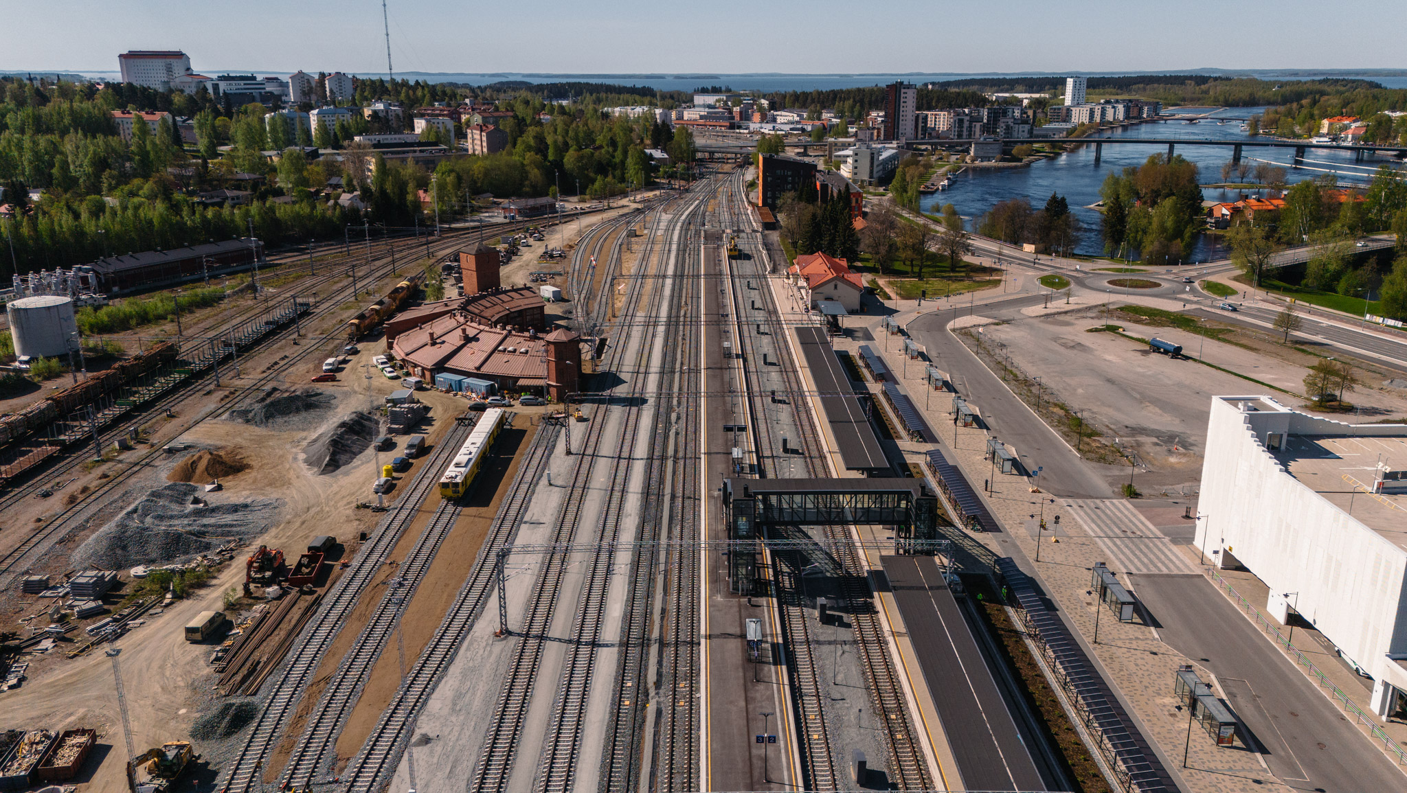 Ilmakuva Joensuun ratapihalta.