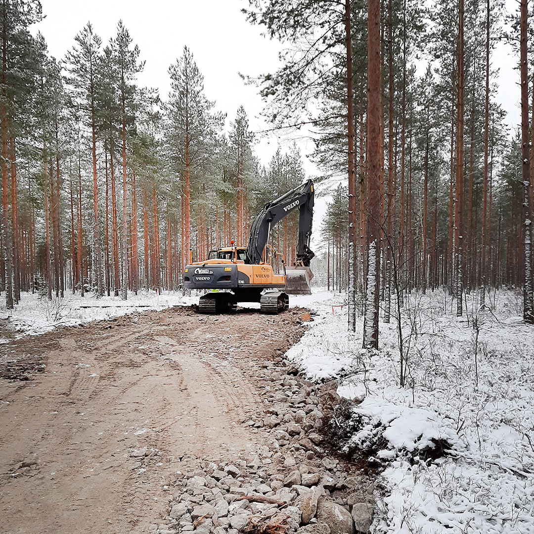 Tammikuussa 2020 rakennettiin työmaateitä valmiiksi tulevan kesän töitä varten.