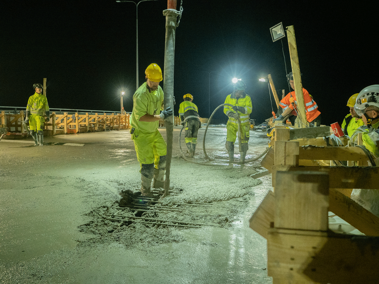 Valua tehtiin yötä päivää.